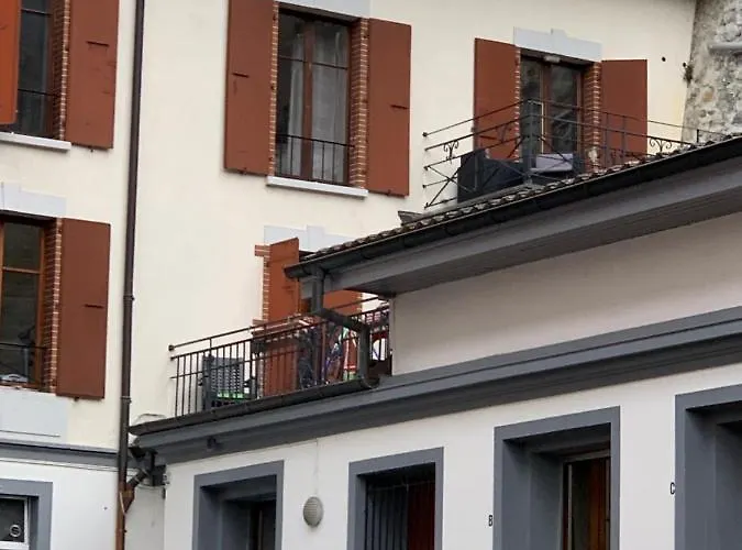 Renove 2-8 Personnes Montreux