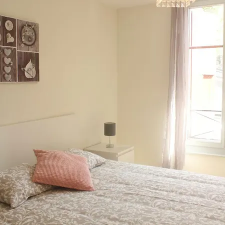 דירה Renove 2-8 Personnes מונטרה