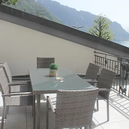 Renove 2-8 Personnes דירה מונטרה